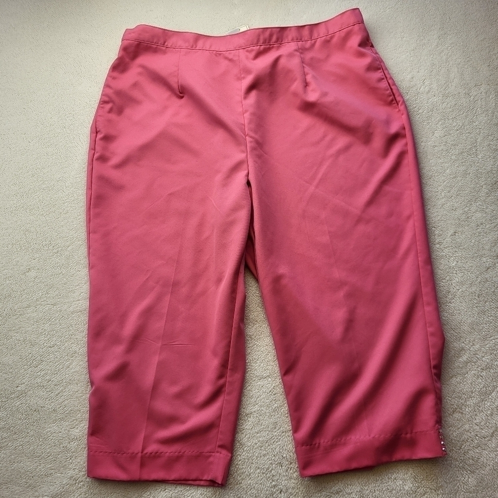 Alfred Dunner Siesta KeyCapris Women's Size 20 Color Flamingo